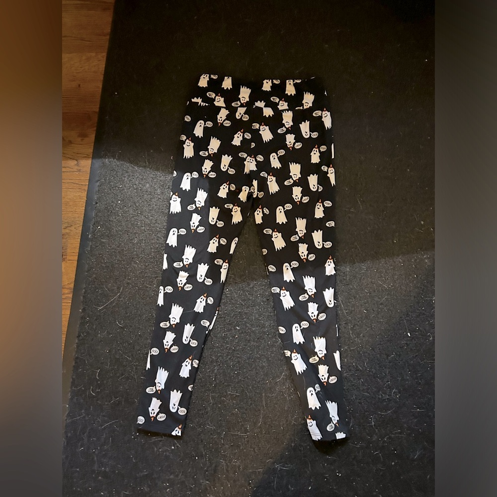 Halloween leggings-size S. Never worn!